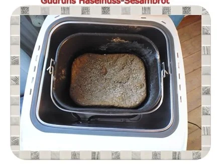 Brot: Haselnuss-Sesam-Brot - Rezept - Bild Nr. 13