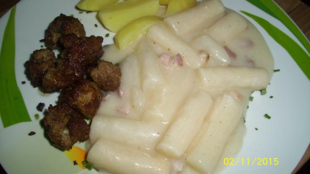 Schwarzwurzelgemüse mit Salzkartoffeln und Mini-Frikadellen. - Rezept ...