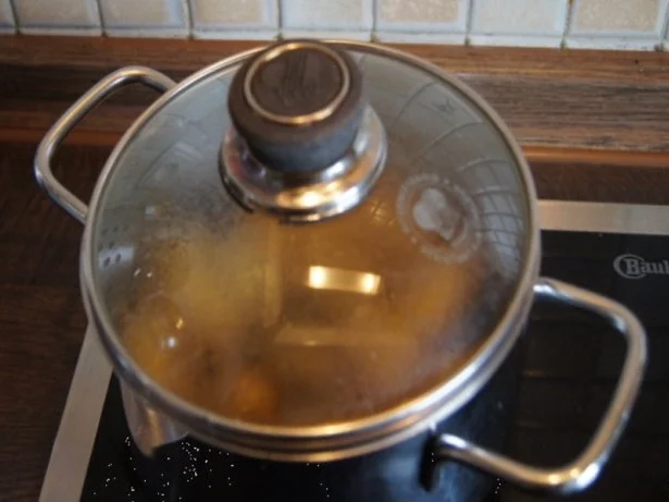 Sesamdrillinge mit Lachs, Senf-Honig-Sauce mit Dill und Kräutercreme - Rezept - Bild Nr. 6