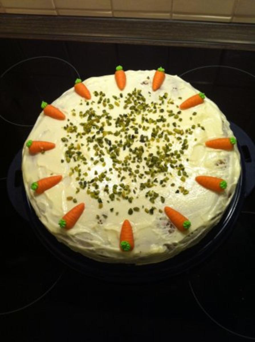 Karotten-Kuchen / Carrot Cake - Rezept mit Bild - kochbar.de