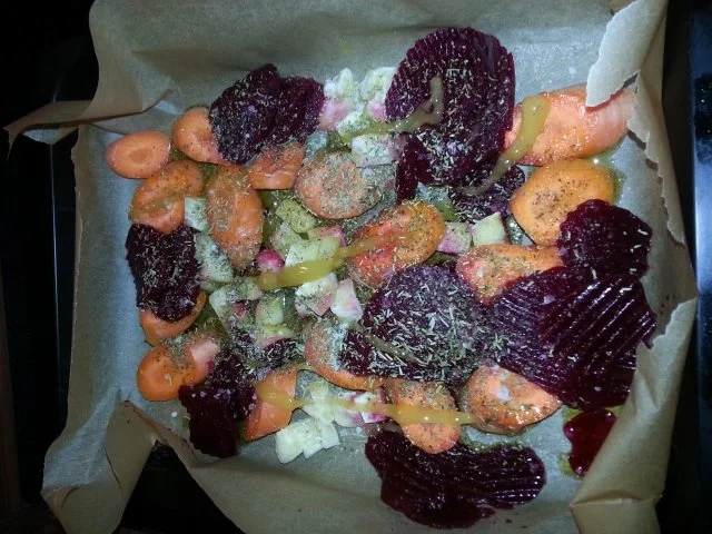 Rote Beete Risotto an gebackenen Wurzelgemüse und Schafskäse - Rezept - Bild Nr. 3