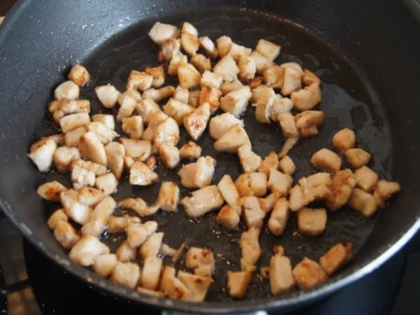 Pikante Gemüsesuppe mit Kokosmilch und Hähnchenbrustfilet - Rezept - Bild Nr. 13