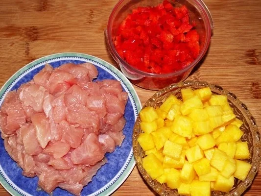 Rezept: Szegediner Putenauflauf mit Gnocchi Bild Nr. 3 Szegediner Putenauflauf mit Gnocchi - Rezept - Bild Nr. 3