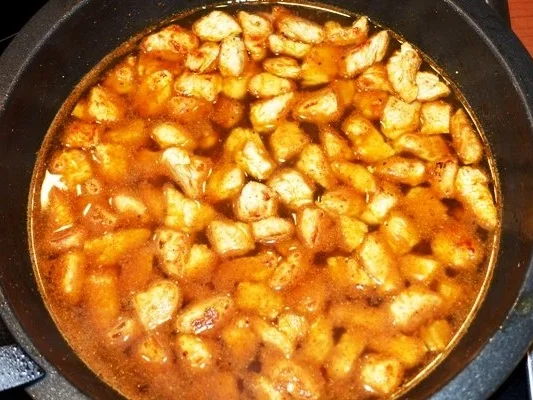 Rezept: Szegediner Putenauflauf mit Gnocchi Bild Nr. 7 Szegediner Putenauflauf mit Gnocchi - Rezept - Bild Nr. 7