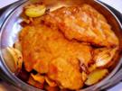 Panierte Nackenscheiben sind saftig und zart zugleich ... - Rezept
