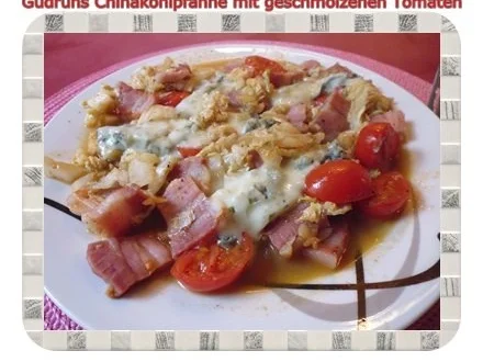 Gemüse: Chinakohlpfanne mit geschmolzenen Cherrytomaten - Rezept
