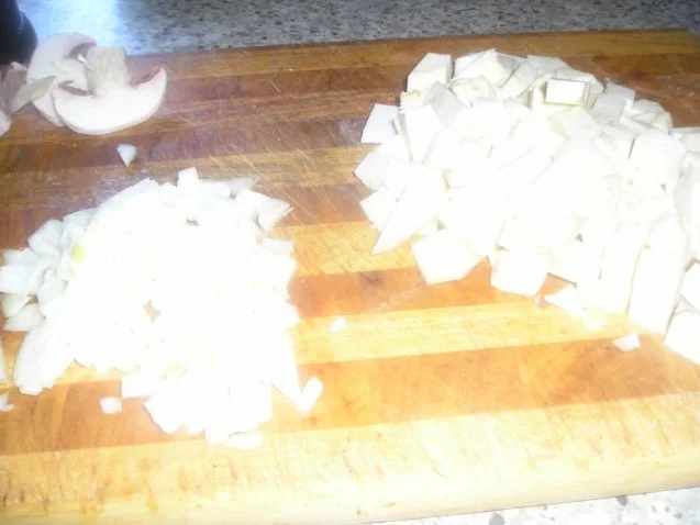 Rezept: Selleriecremesüppchen Bild Nr. 3 Selleriecremesüppchen - Rezept - Bild Nr. 3