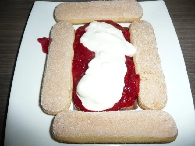 Dessert : Himbeer - Lasagne - Rezept - Bild Nr. 3