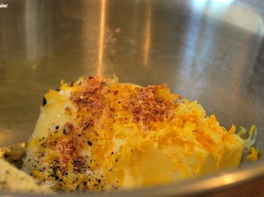 Parmesan-Rosenkohl mit Hähnchenschenkeln - Rezept - Bild Nr. 5