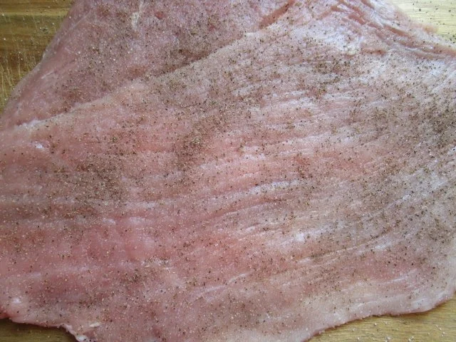 Rezept: Sauerkraut mal eingepackt in Schweinsroulade Bild Nr. 6 Sauerkraut mal eingepackt in Schweinsroulade - Rezept - Bild Nr. 6