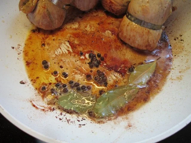 Rezept: Sauerkraut mal eingepackt in Schweinsroulade Bild Nr. 12 Sauerkraut mal eingepackt in Schweinsroulade - Rezept - Bild Nr. 12