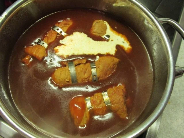 Rezept: Sauerkraut mal eingepackt in Schweinsroulade Bild Nr. 17 Sauerkraut mal eingepackt in Schweinsroulade - Rezept - Bild Nr. 17