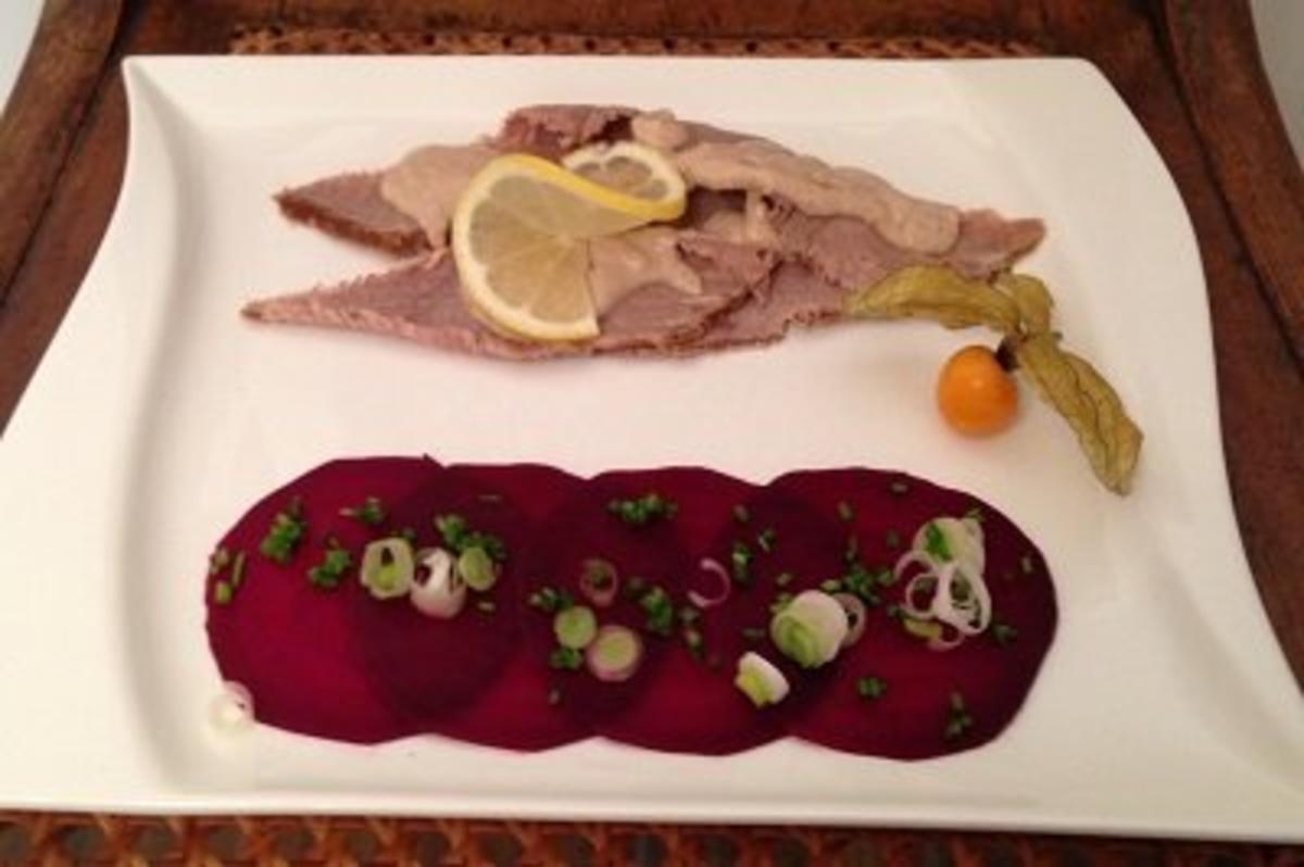 Bilder für Vitello Tonnato auf Rote Bete-Carpaccio und Malzbierbrot - Rezept