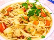 Hühnersuppe mit Nudeln - Rezept