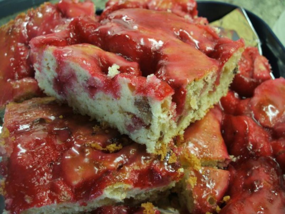 Backen; Roter Walnusskuchen Rezept Eingereicht von lunapiena