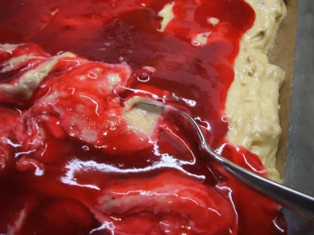 Rezept: Backen; Roter Walnusskuchen Bild Nr. 8 Backen; Roter Walnusskuchen - Rezept - Bild Nr. 8