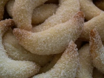 Rezept: Vanillekipferl, ergibt ca 40 St. - je nach geformter Größe Vanillekipferl, ergibt ca 40 St. - je nach geformter Größe - Rezept