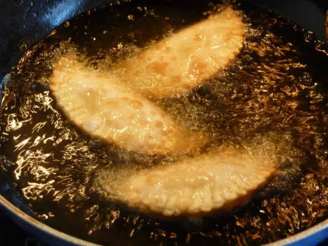 Rezept: Zigerkrapfen für den Fasnacht Bild Nr. 7 Zigerkrapfen für den Fasnacht - Rezept - Bild Nr. 7