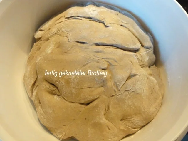 Rezept: Brot: ROGGEN - Mischbrot 750gr. Bild Nr. 3 Brot: ROGGEN - Mischbrot 750gr. - Rezept - Bild Nr. 3