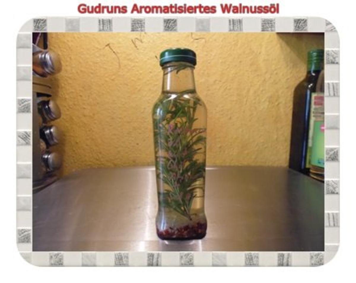 Öl: Aromatisiertes Walnussöl - Rezept Eingereicht von Publicity