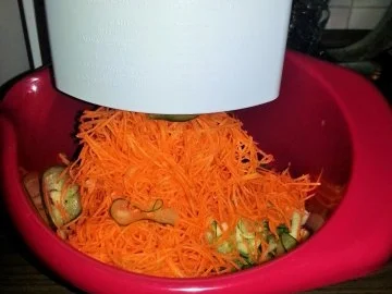 Fischbällchen mit süß saurem Salat - Rezept - Bild Nr. 3