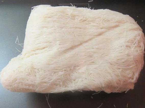 Rezept: Backen: Kadayif mit Aprikosen und Mandeln Bild Nr. 2 Backen: Kadayif mit Aprikosen und Mandeln - Rezept - Bild Nr. 2