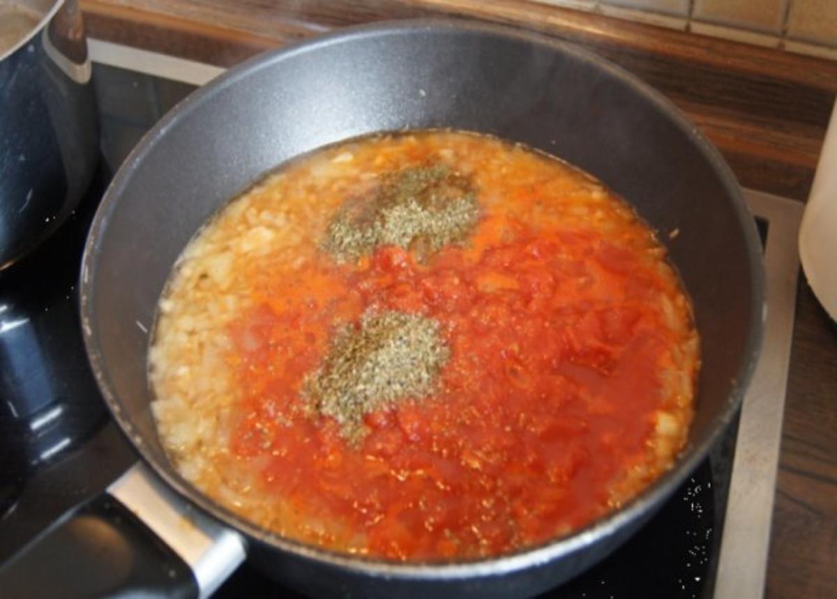 Hörnchennudeln mit Tomaten-Thunfisch-Sauce - Rezept - Bild Nr. 8