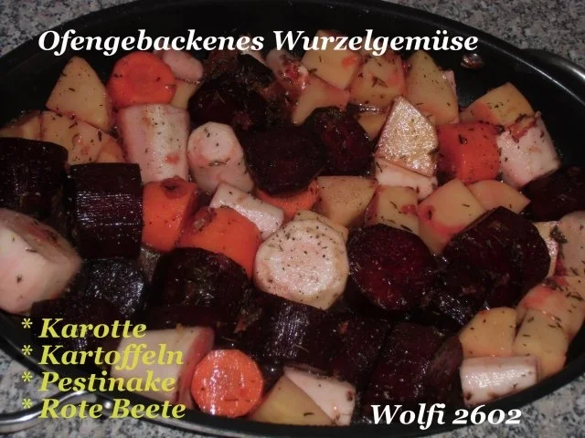 Rezept: Gemüse : Ofengebackenes Gemüse "Pastinake, Karotte, Rote Beete, Kartoffel" Vegetarisch Bild Nr. 2 Gemüse : Ofengebackenes Gemüse "Pastinake, Karotte, Rote Beete, Kartoffel" Vegetarisch - Rezept - Bild Nr. 2
