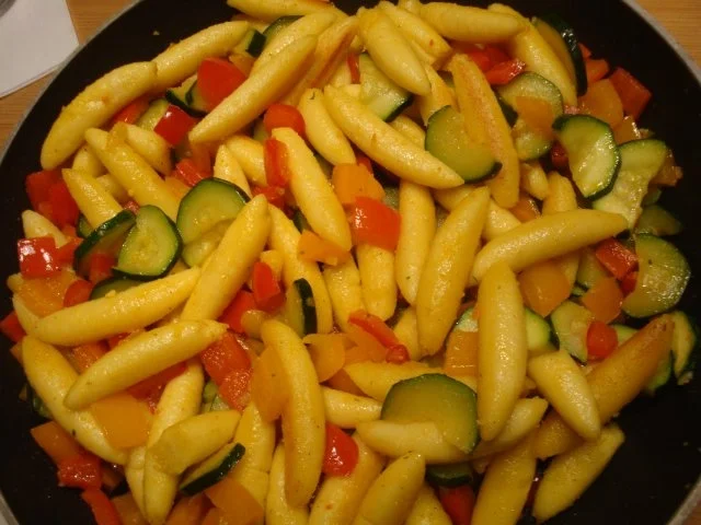 Schupfnudel-Gemüse-Pfanne - Rezept - Bild Nr. 4