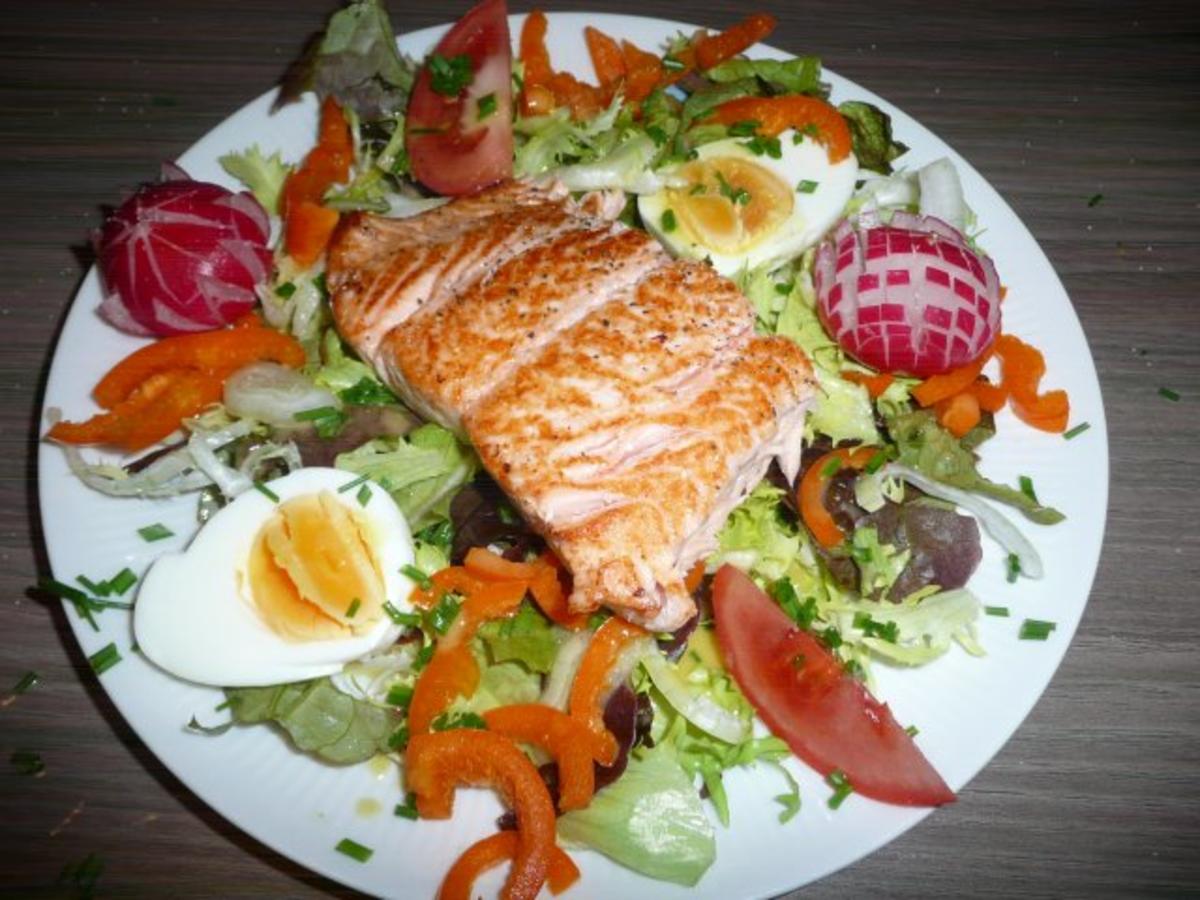 Abendessen : Gemischter Salat mit Lachs - Rezept - kochbar.de