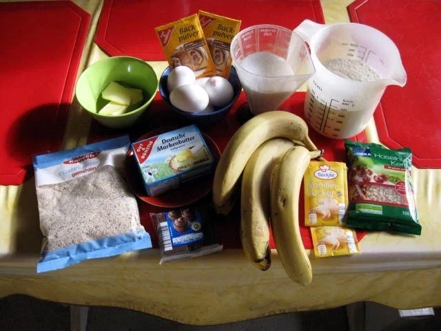 Bananen Kuchen mit Haselnüssen - Rezept - Bild Nr. 2