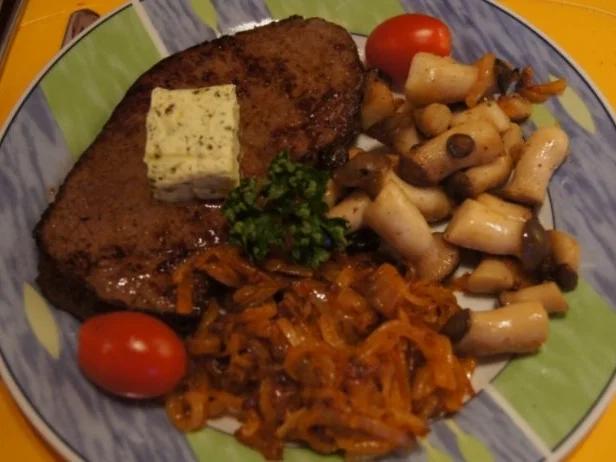 Rindersteak mit Kräuterbutter Beilagen - Rezept