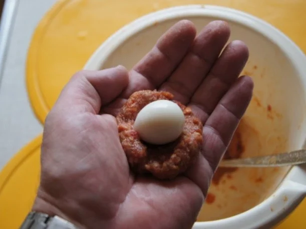 Rezept: Wachteleier-Mettbällchen auf Gemüsereis Bild Nr. 5 Wachteleier-Mettbällchen auf Gemüsereis - Rezept - Bild Nr. 5