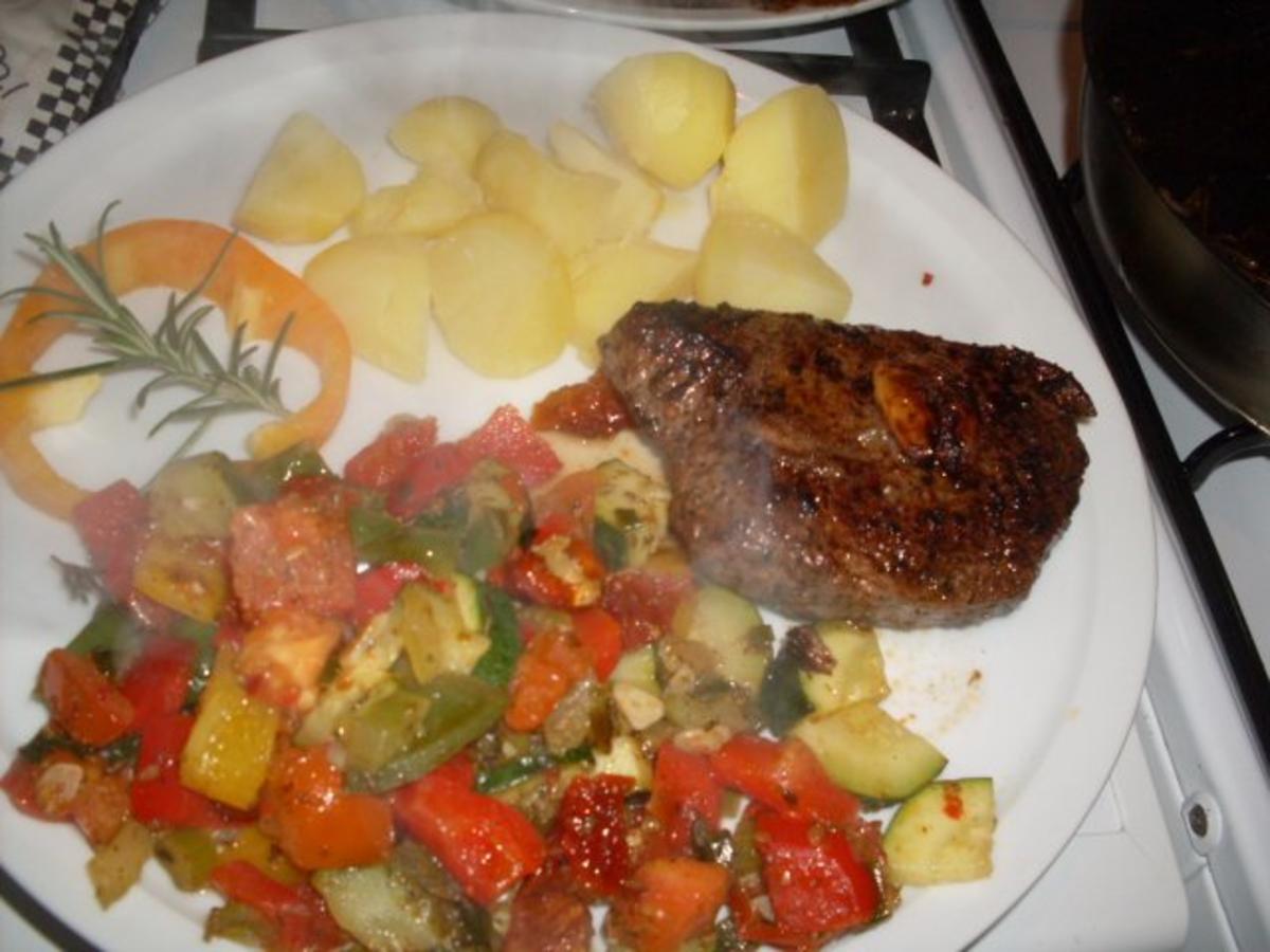 Bilder für Mittelmeergemüse a la Tütensuppenkoch....... - Rezept