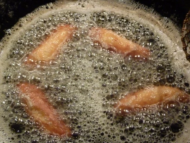 Rezept: Schenkeli Bild Nr. 7 Schenkeli - Rezept - Bild Nr. 7