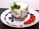 Vanille-Mascarpone-Creme mit frischen Beeren (Nachspeise Christian Polanc) - Rezept