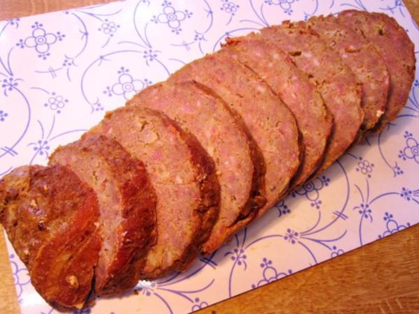 Hackbraten mit feuriger Pfeffer Rahmsoße - einfach - von mimi