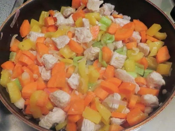 Kochen: Gemüse-Puten-Pfanne - Rezept - Bild Nr. 2