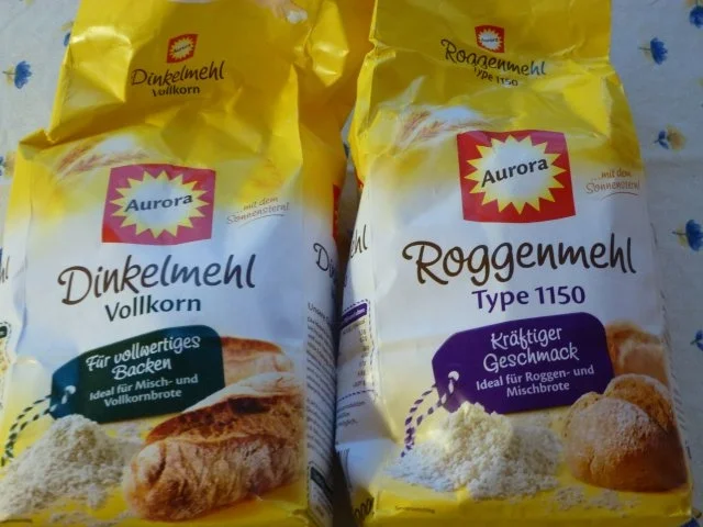 Rezept: Roggen-Dinkel-Mohnbrötchen Bild Nr. 5 Roggen-Dinkel-Mohnbrötchen - Rezept - Bild Nr. 5