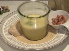 Cremige Kartoffelsuppe mit Krabben im Weckglas serviert - Rezept