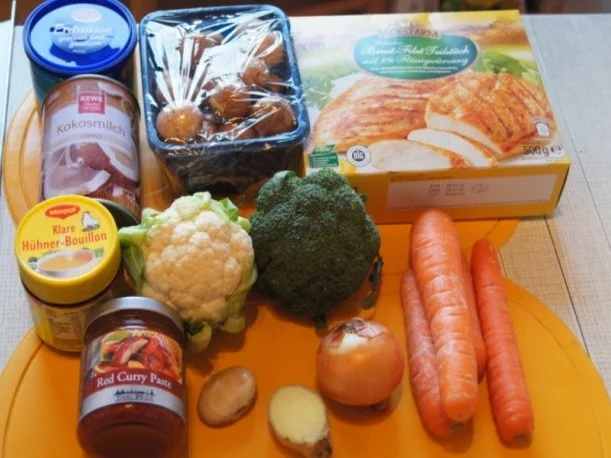 Curry-Suppe mit Hähnchenbrustfilet und Gemüse - Rezept - Bild Nr. 2