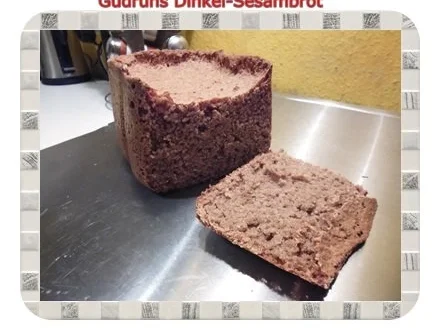 Brot: Dinkel-Sesambrot - Rezept