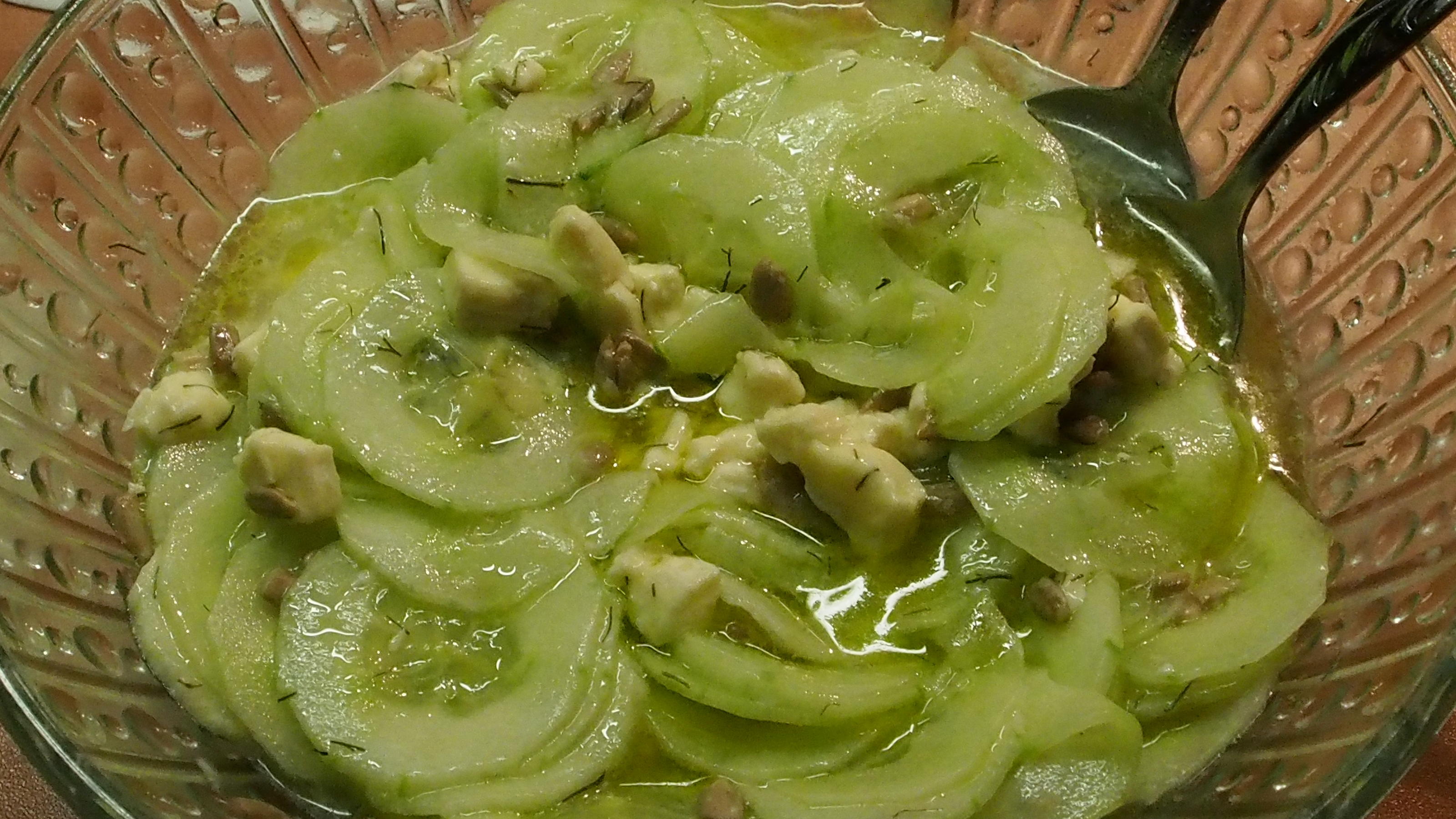 Bilder für Gurken-Feta-Salat - Rezept
