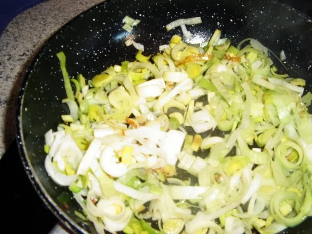 Rezept: Porree-Schinken- Nudeln Bild Nr. 5 Porree-Schinken- Nudeln - Rezept - Bild Nr. 5