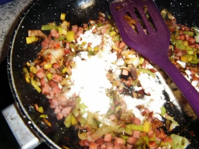 Rezept: Porree-Schinken- Nudeln Bild Nr. 7 Porree-Schinken- Nudeln - Rezept - Bild Nr. 7