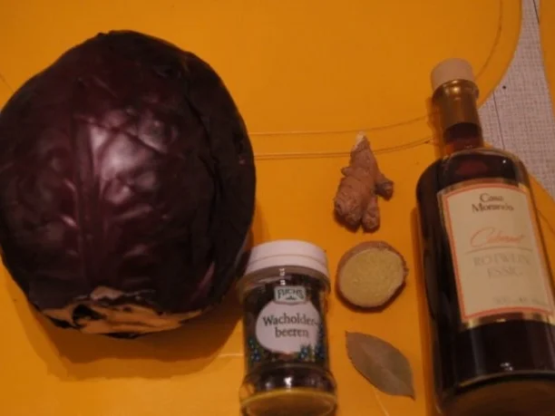 Rotkohl mit Wild-Preiselbeeren - Rezept - Bild Nr. 2
