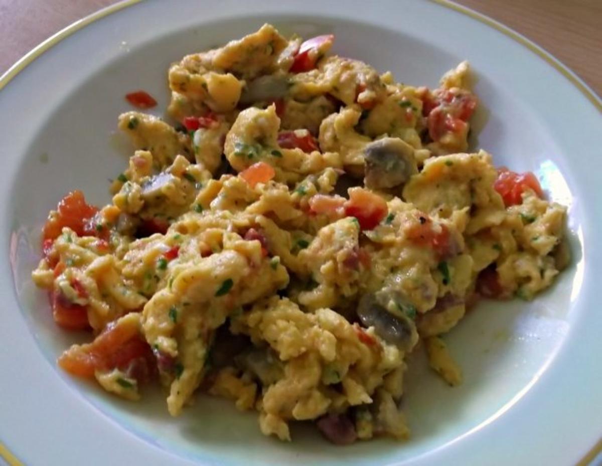 Rührei - Rezept mit Bild - kochbar.de Rührei - Rezept mit Bild - kochbar.de