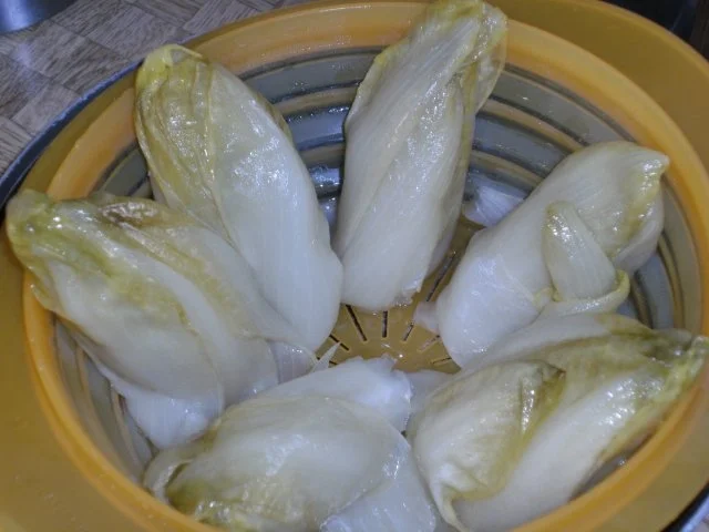 Chicoree überbacken mit Schinken und Käse - Rezept - Bild Nr. 6