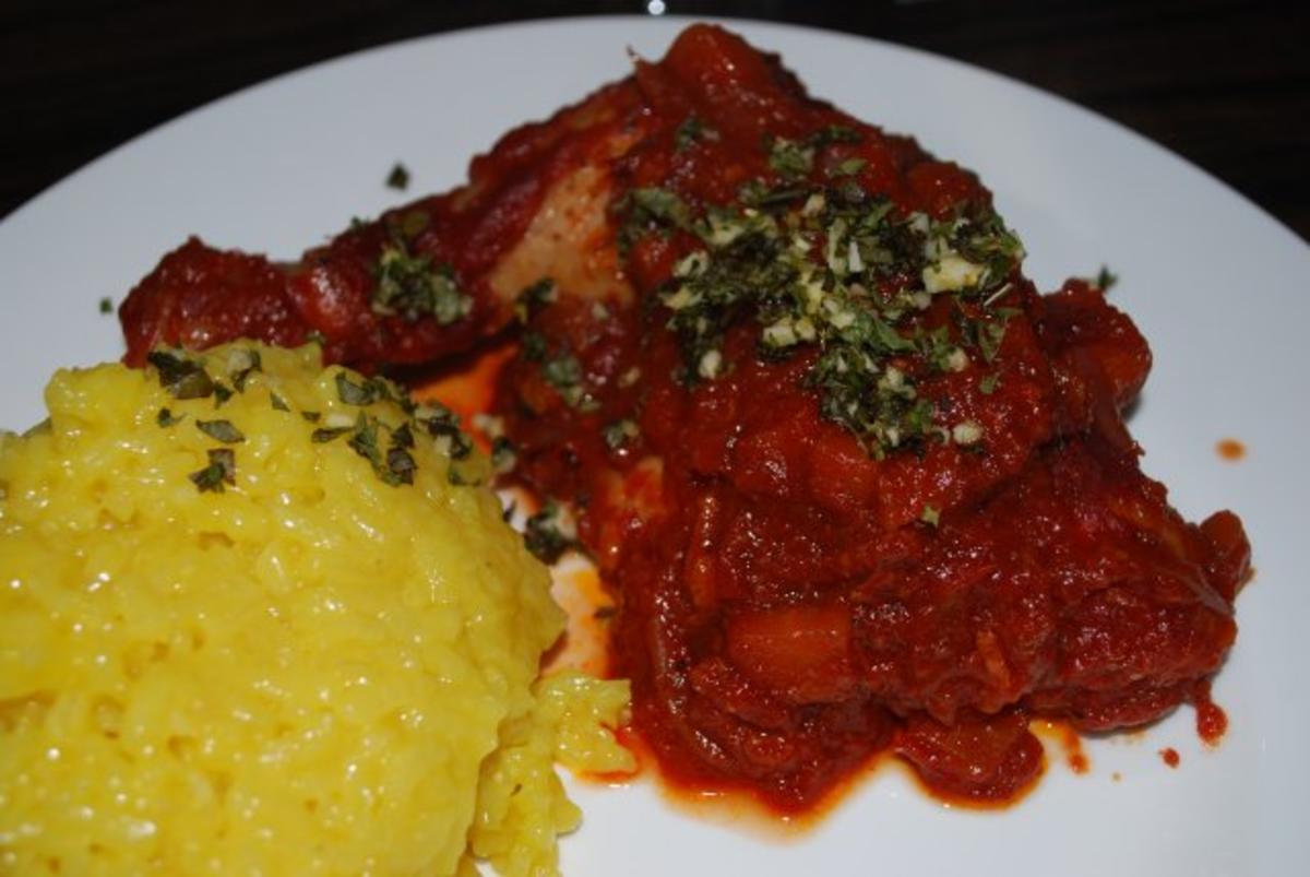 Hähnchenkeulen alla ossobuco mit Gremolata - Rezept