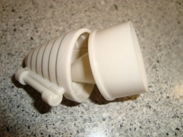 Rezept: Bienenkörbchen, gefülltes Gebäck Bild Nr. 5 Bienenkörbchen, gefülltes Gebäck - Rezept - Bild Nr. 5